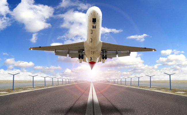 航空運輸?shù)摹叭蟆碧卣?圖1) 航空運輸?shù)摹叭蟆碧卣?圖1)